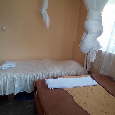 Home Saint Jean Kibuye Kültér fotó