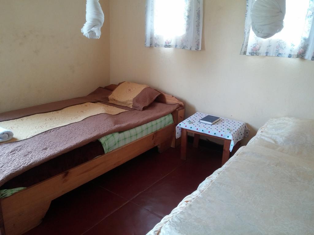 Home Saint Jean Kibuye Kültér fotó