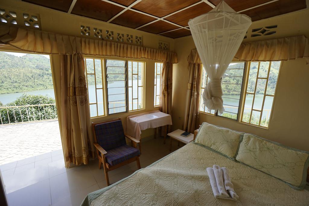 Home Saint Jean Kibuye Kültér fotó