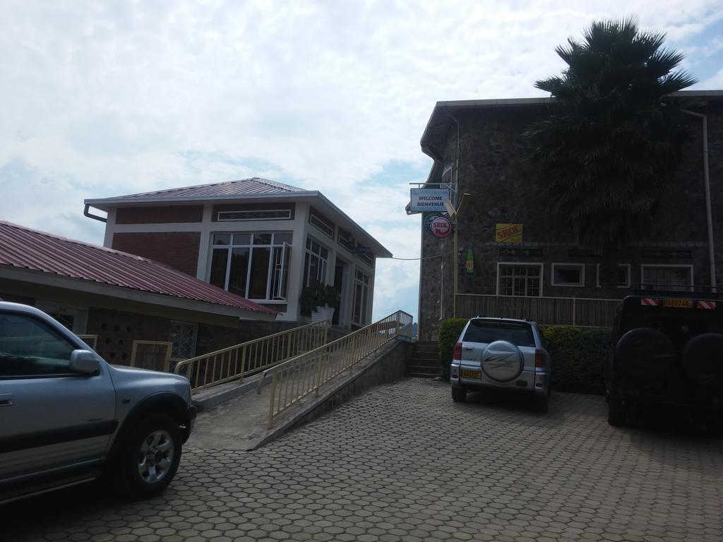 Home Saint Jean Kibuye Kültér fotó